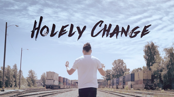 holely-600x337-1